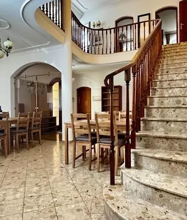 Brigetio Kuria Villa *